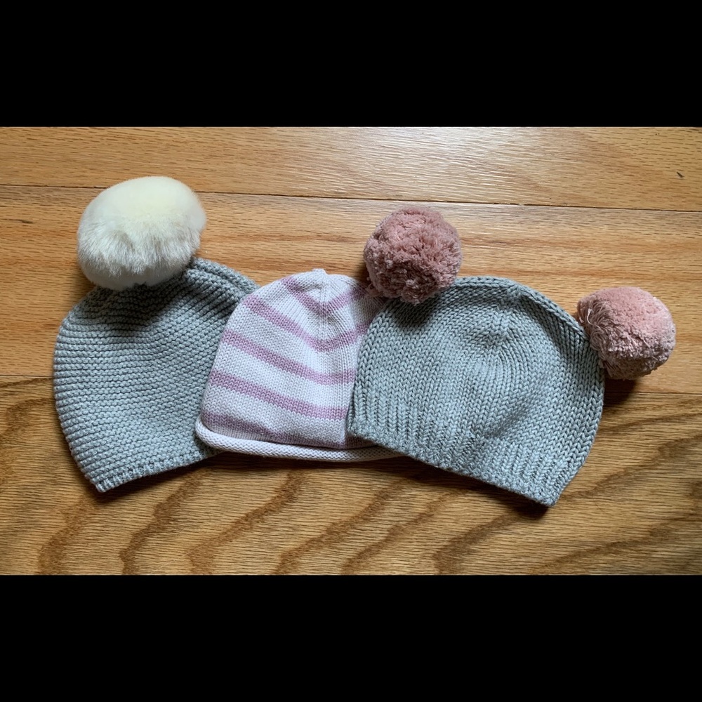 Baby GAP infant beanie LOT OF 3!
